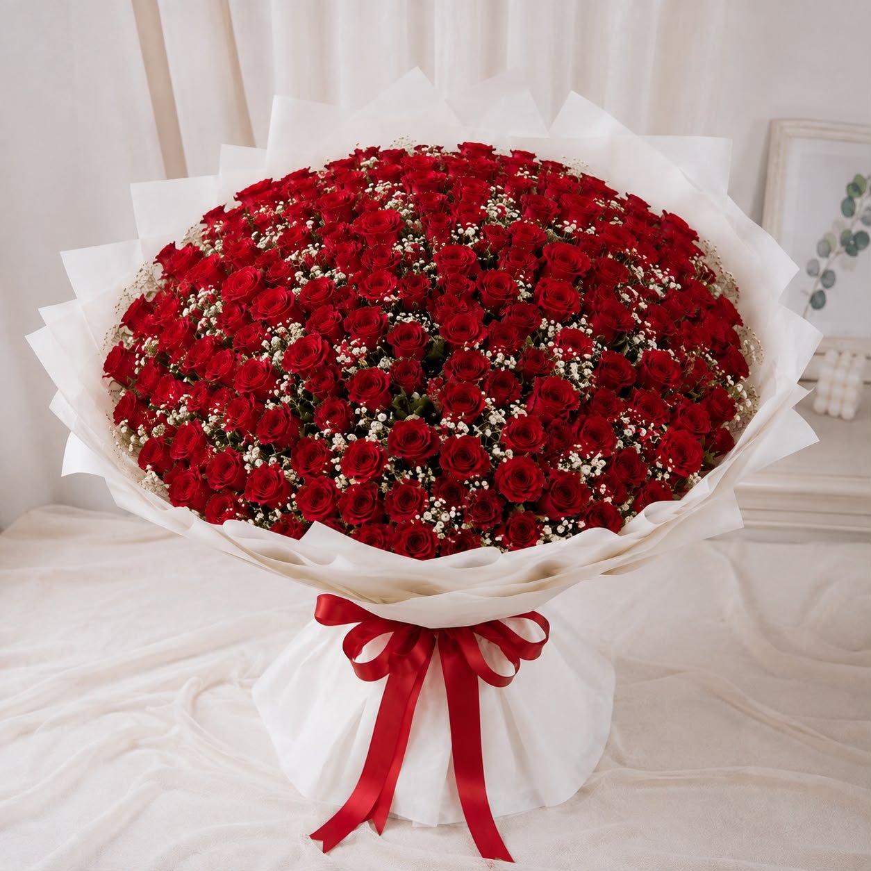 Elegant Fresh 100 Red Rose Flower Flat Bouquet