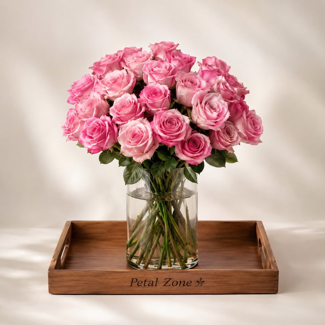 Elegant Fresh 25 Shaded Pink Rose Flower Vase Wooden Tray 2