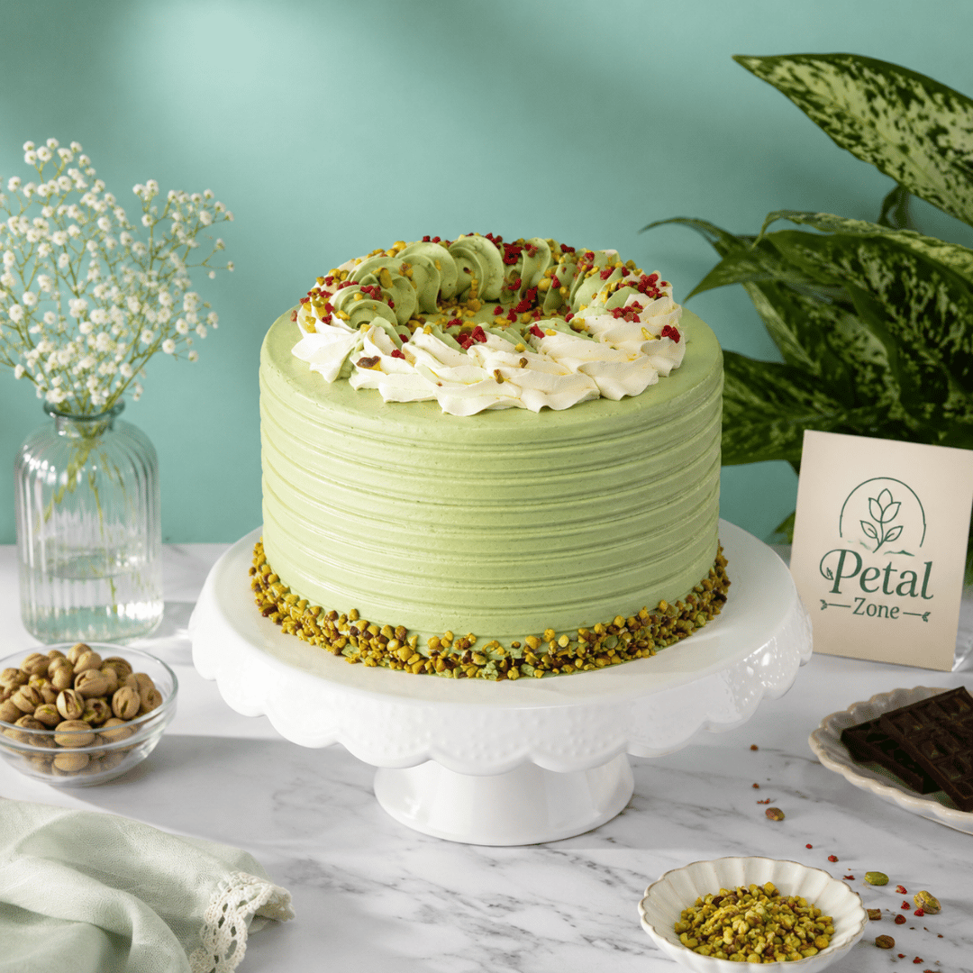 Pistachio Royale – Designer Cake